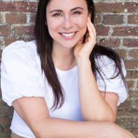 Whitney Bee