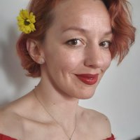 Vera Uzhik
